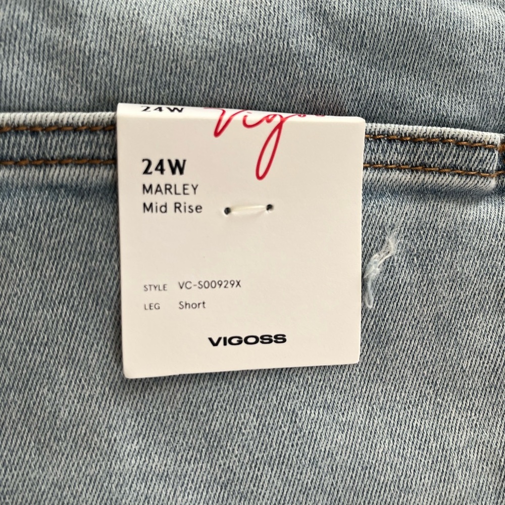 Vigoss Women's Light Wash Distressed Short Blue Denim Shorts Plus Size 24 - Picture 4 of 14